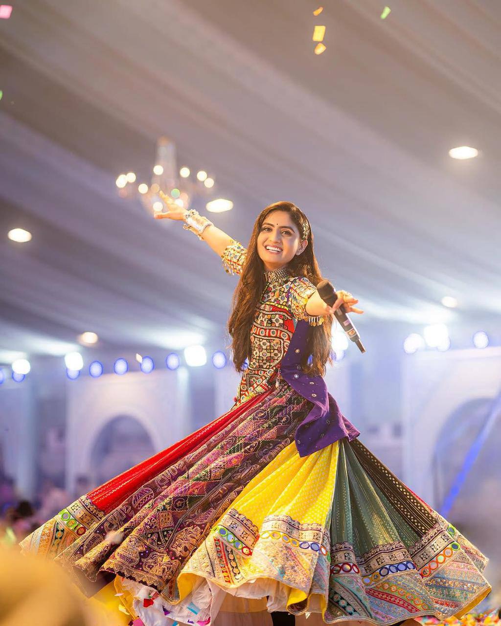 SPECIAL CELEBRITY TRENDING NAVRATRI SPECIAL CHANIYA CHOLI β€οΈπ